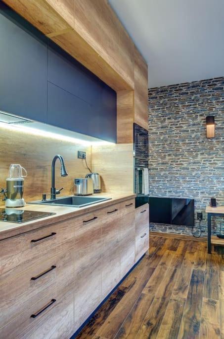 Home Away From Home Apartment 538 สโมลยัน ภายนอก รูปภาพ